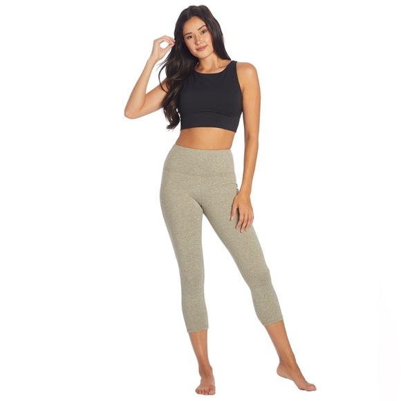 Zobha Heather 22" Capri leggings in Color Heather Vetiver Size M NWT - Picture 1 of 9